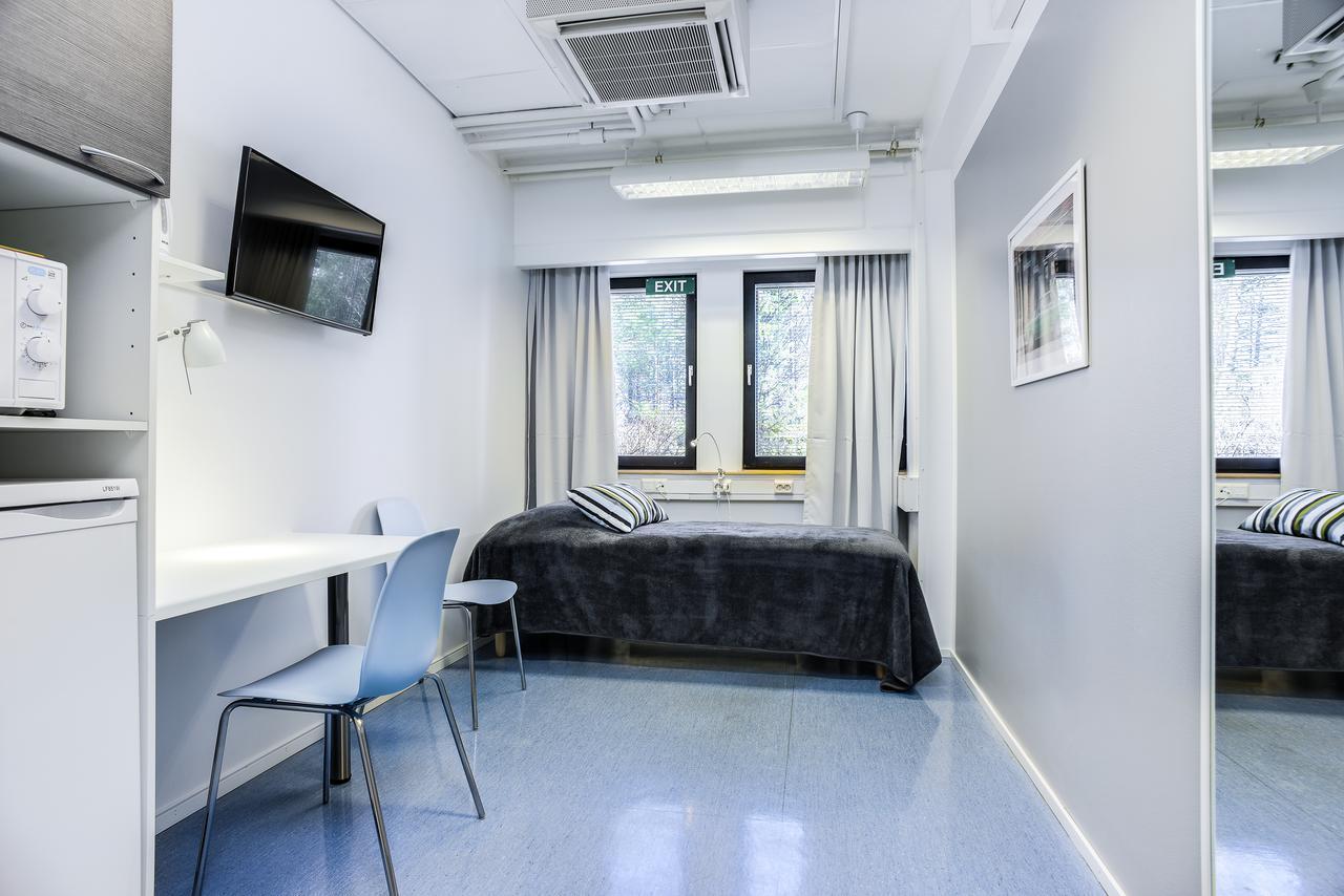 Forenom Hostel Vantaa Aviapolis Bagian luar foto