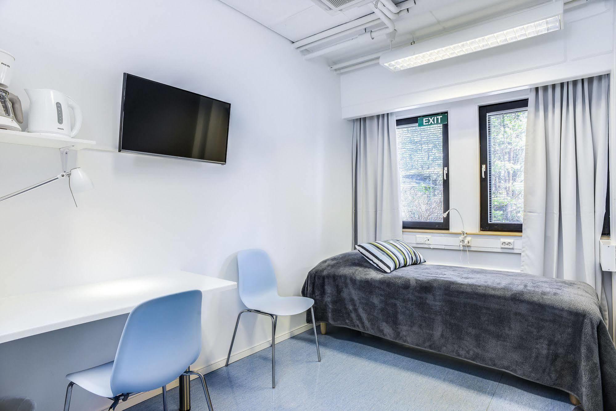 Forenom Hostel Vantaa Aviapolis Bagian luar foto