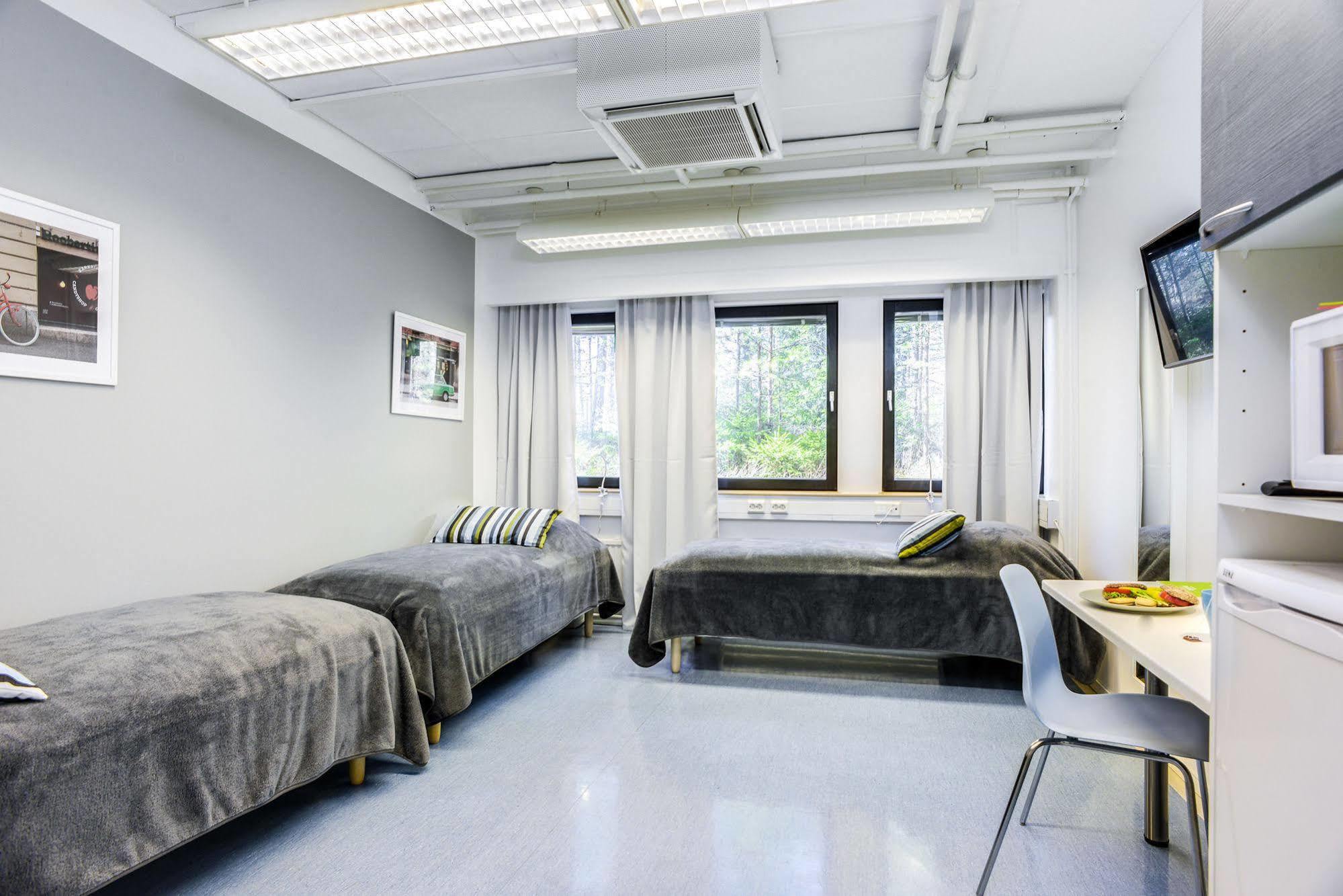 Forenom Hostel Vantaa Aviapolis Bagian luar foto